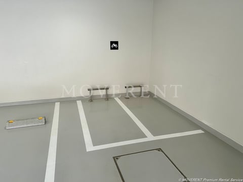 バイク置場 写真 1