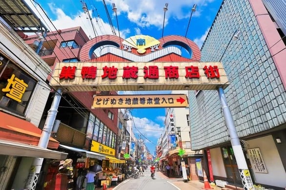巣鴨地蔵通り商店街